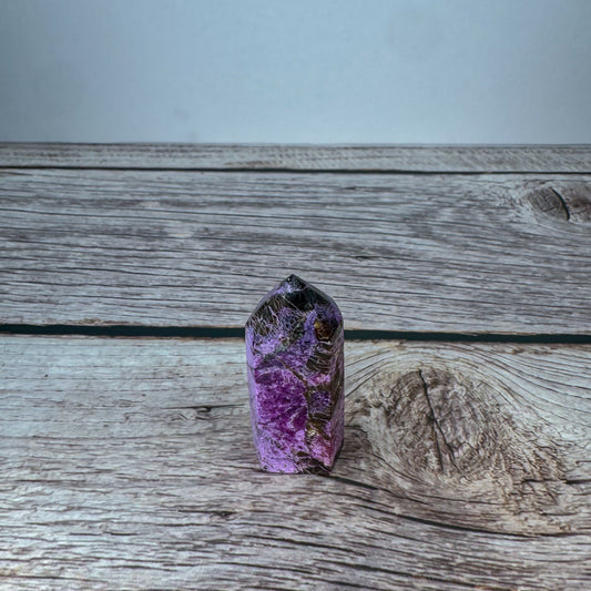 Stichtite Tower – STI-TOW-0022