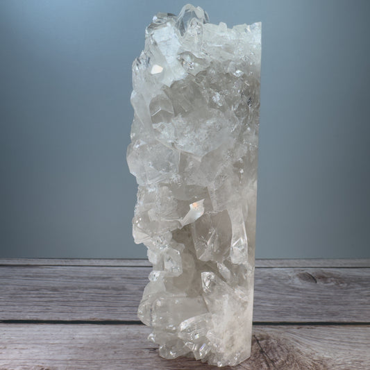 Clear Quartz Tower – 800024