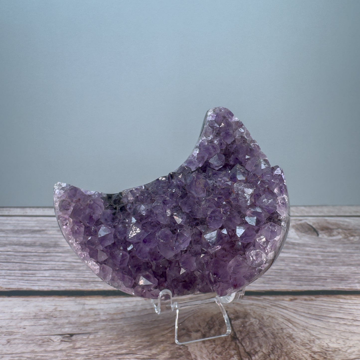 Amethyst Carving – 800041