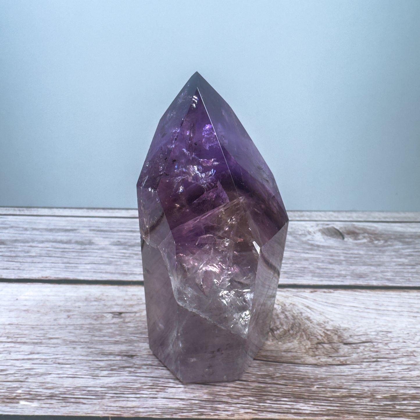 Amethyst Tower – 800045