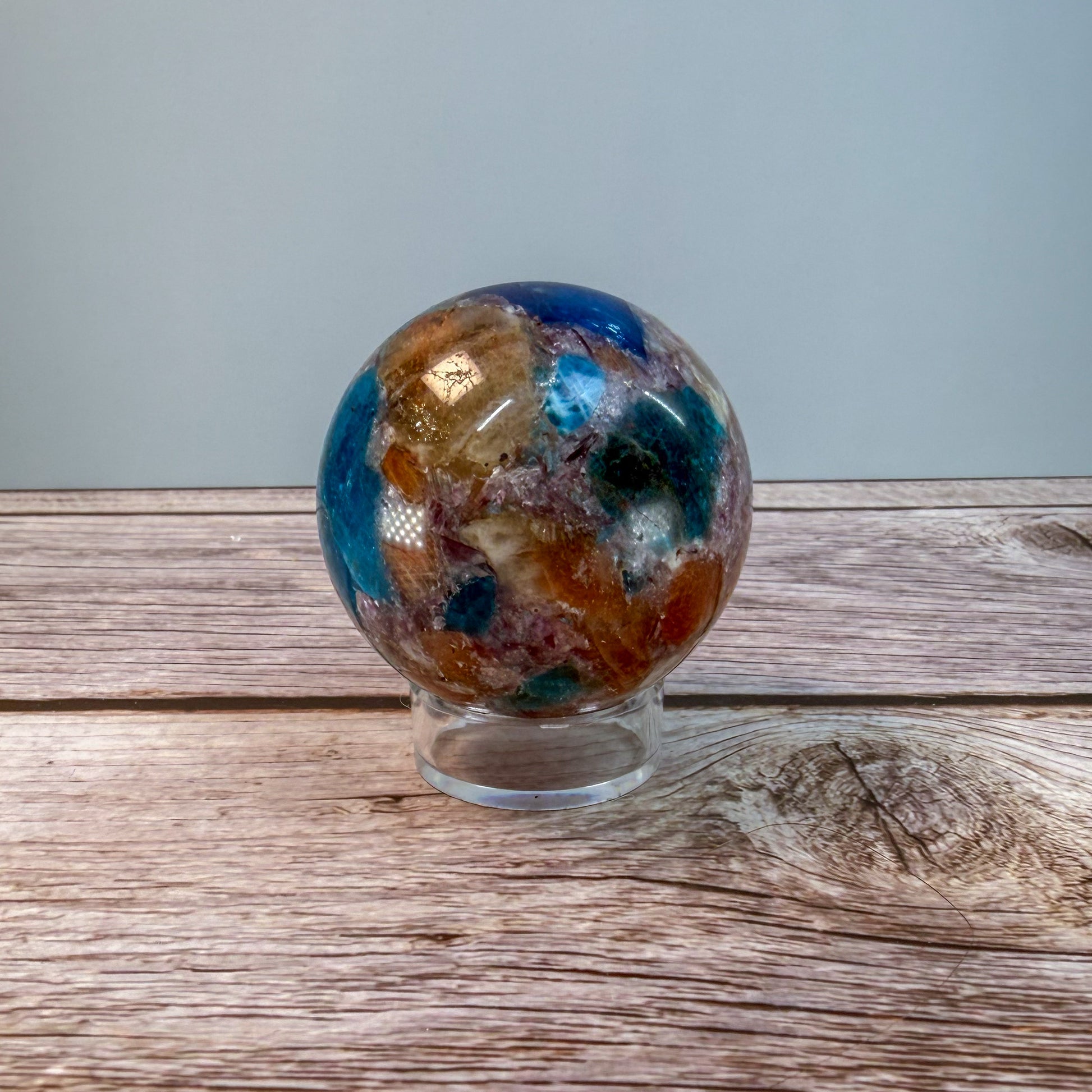 Apatite Sphere – 800076 (2)