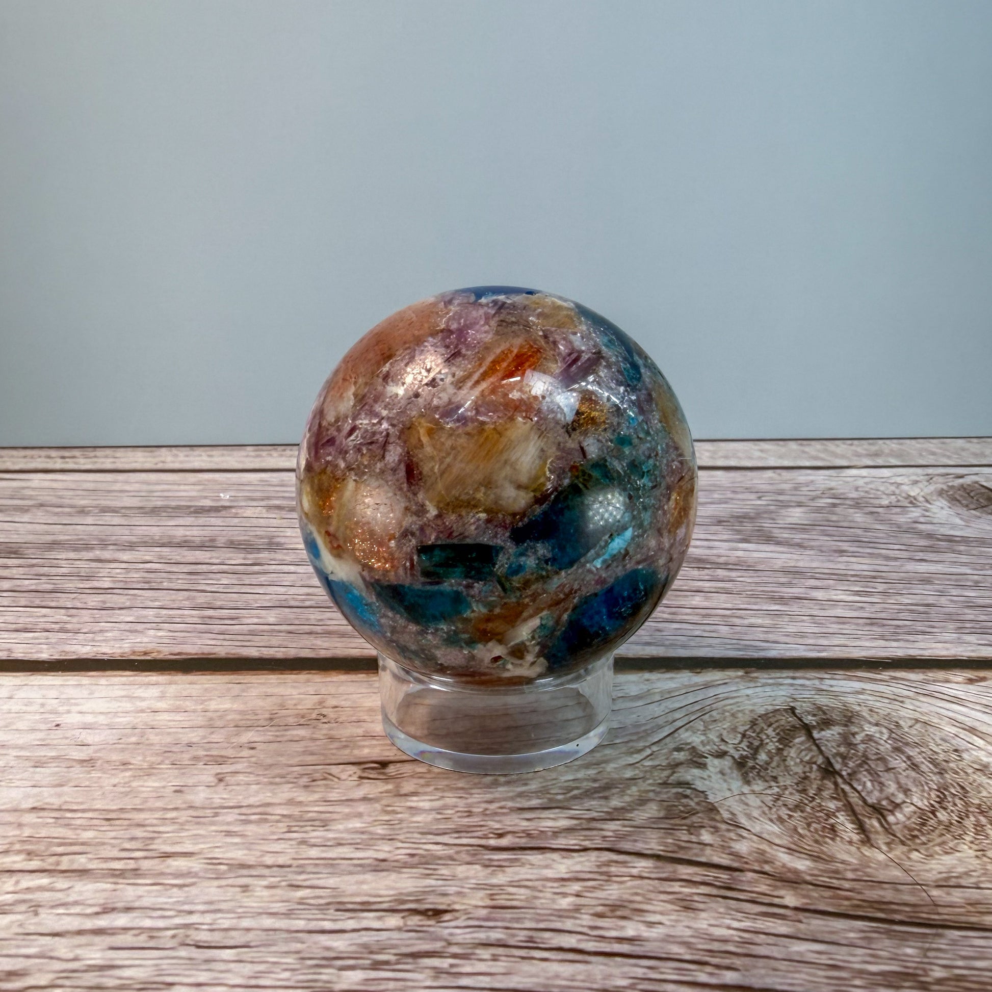 Apatite Sphere – 800076 (3)