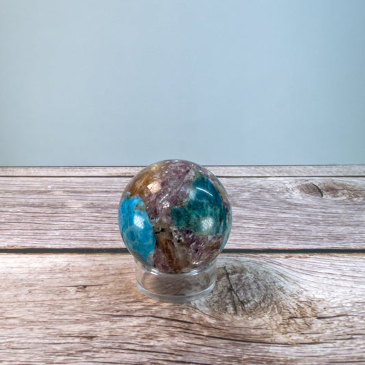 Apatite Sphere – 800078