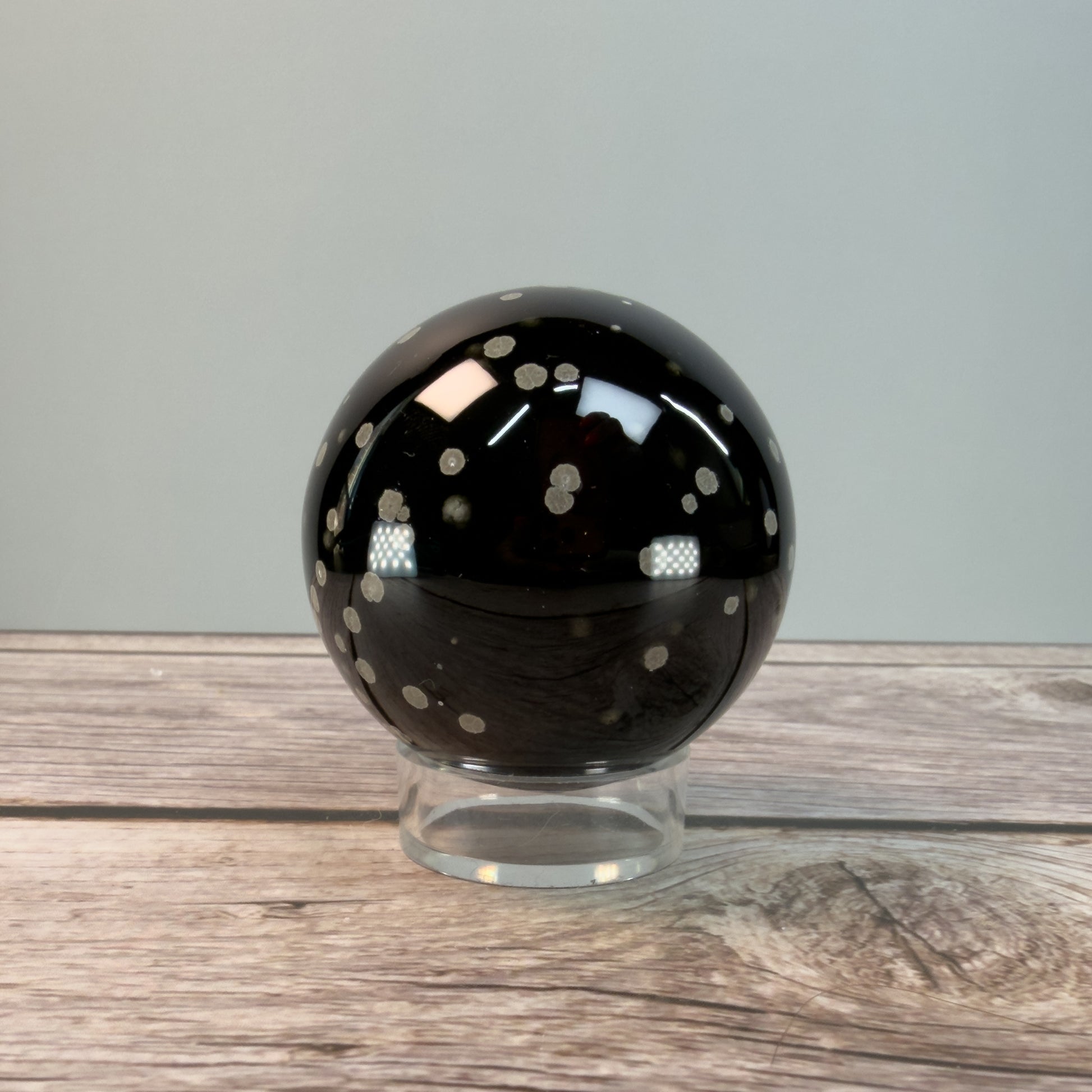 Obsidian Sphere – 100029