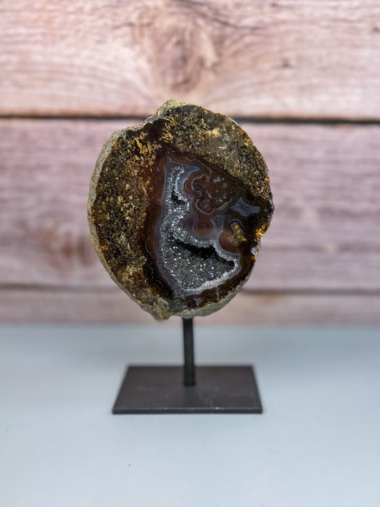 Druzy Agate On Stand – 500018