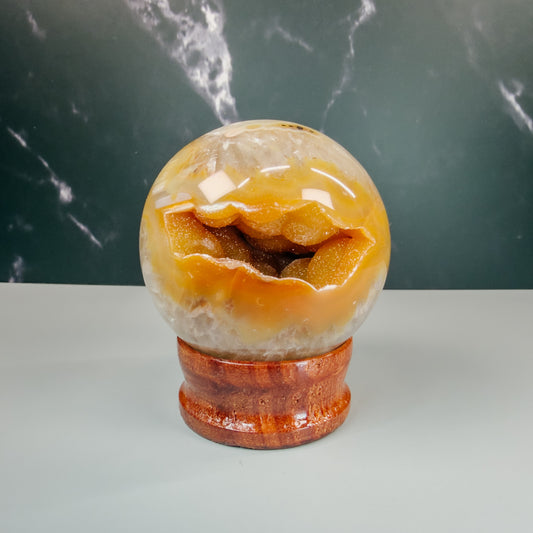 Druzy Agate Sphere – 100124