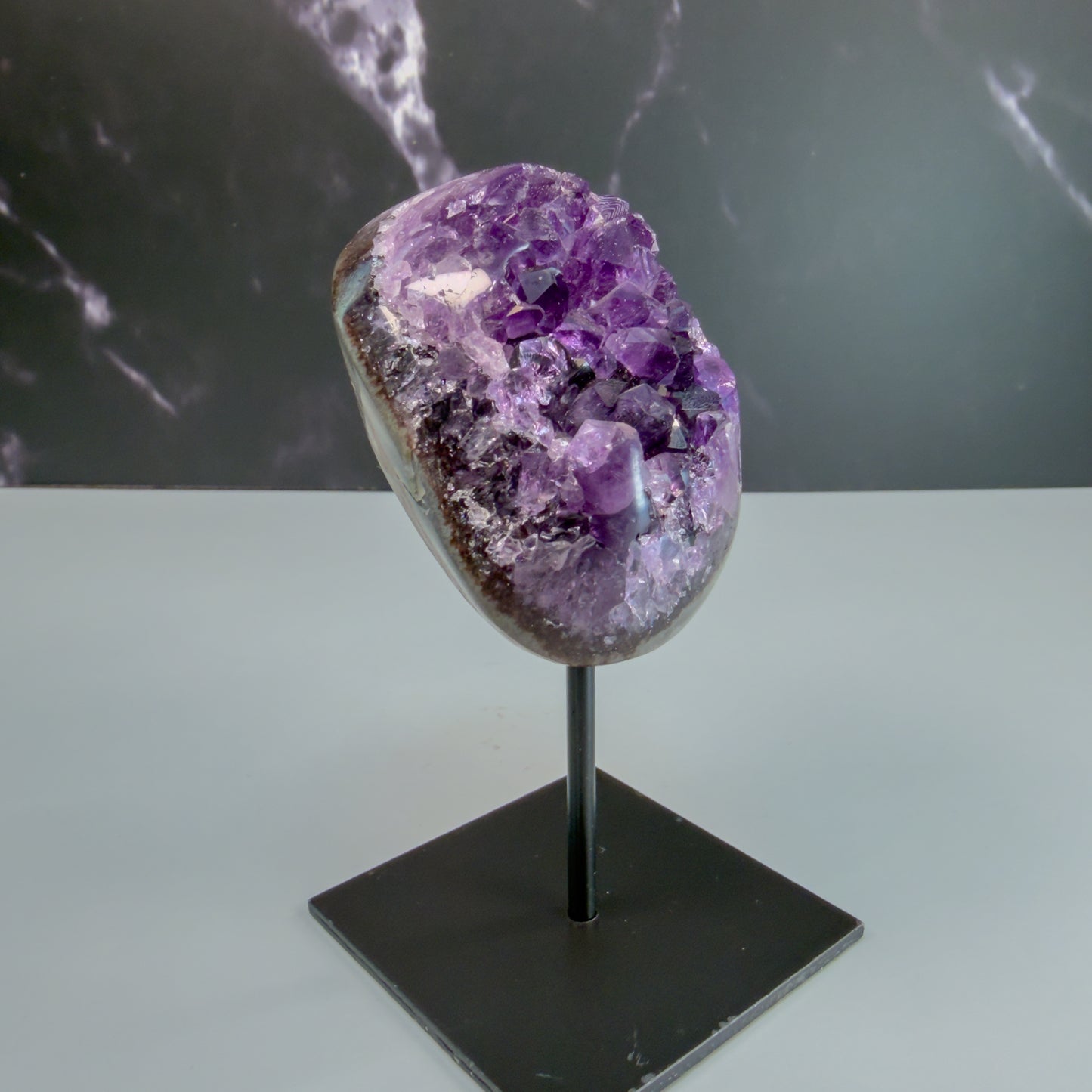 Amethyst On Stand – 100135 (3)
