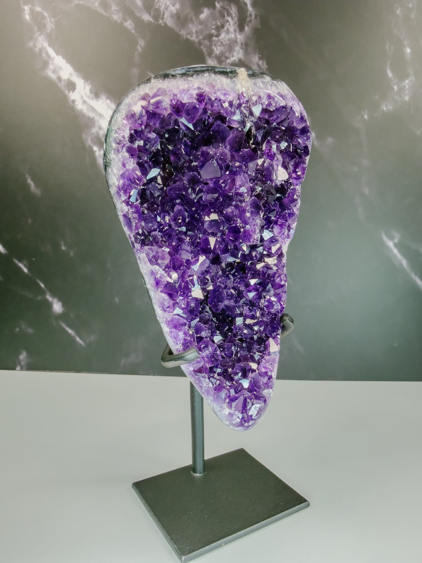 Amethyst On Stand – 100143 (3)