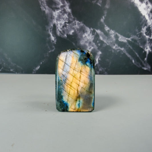 Labradorite Freeform – 100190
