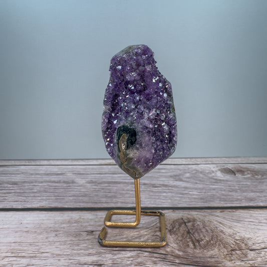 Amethyst On Stand – 800002