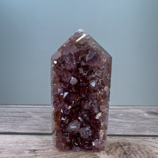 Amethyst Tower – 800043