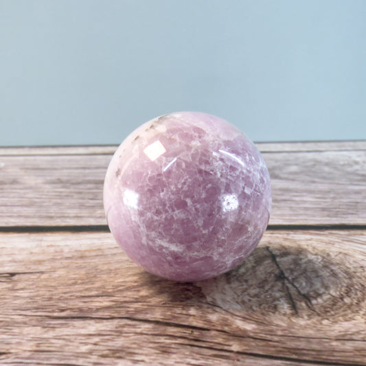 Kyanite Sphere – 100035