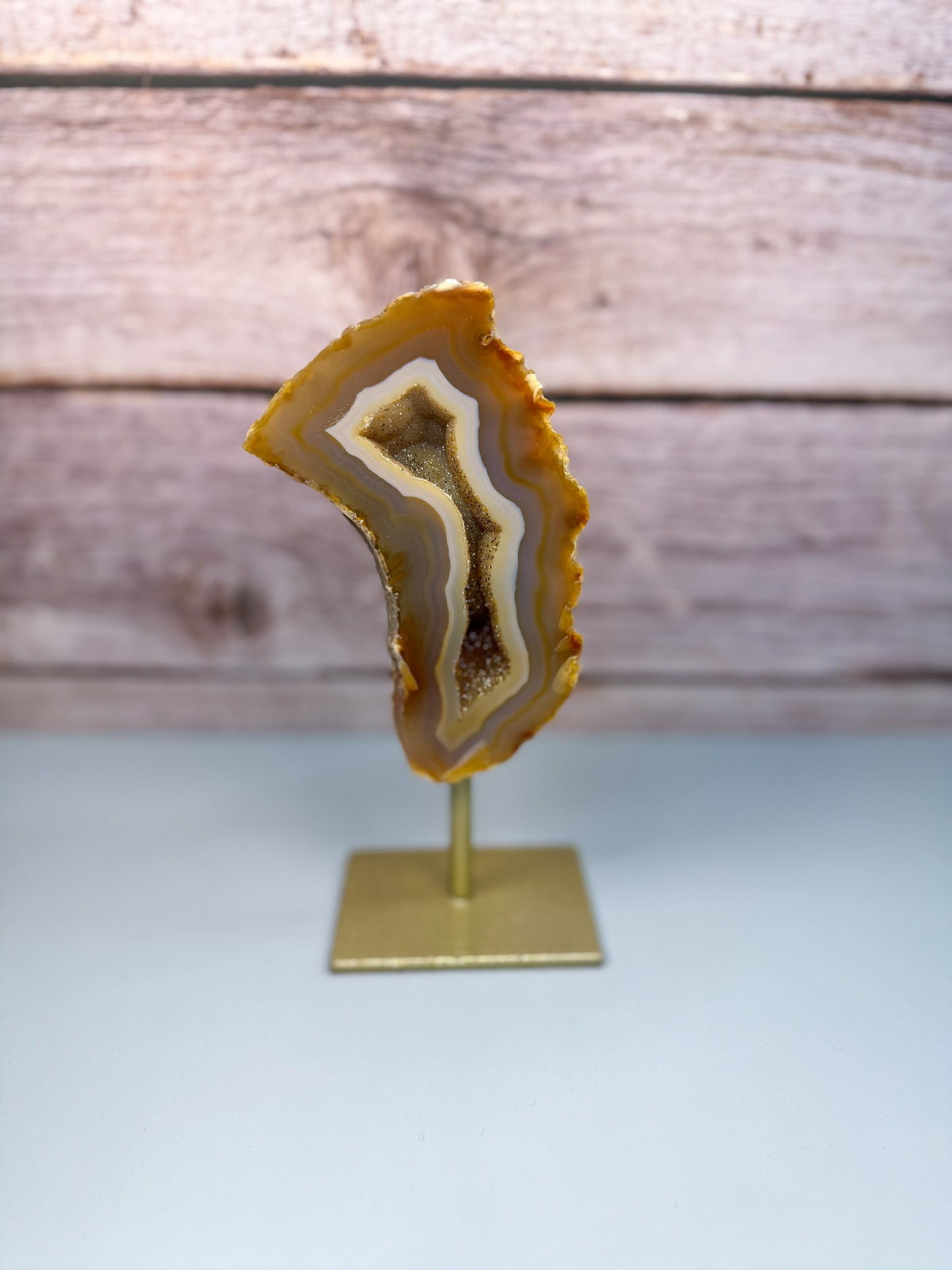 Druzy Agate On Stand – 500015