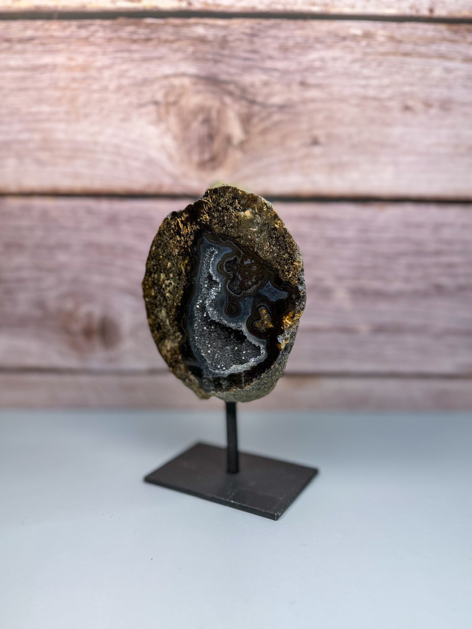 Druzy Agate On Stand – 500018 (2)