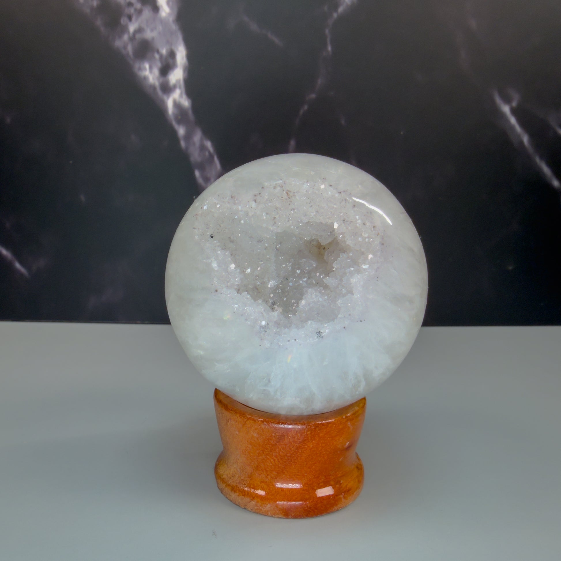 Druzy Agate Sphere – 100126