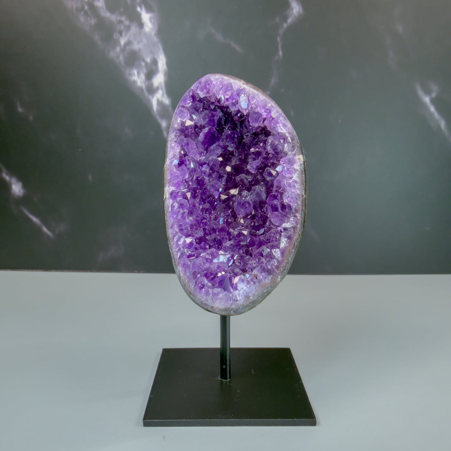 Amethyst On Stand – 100133