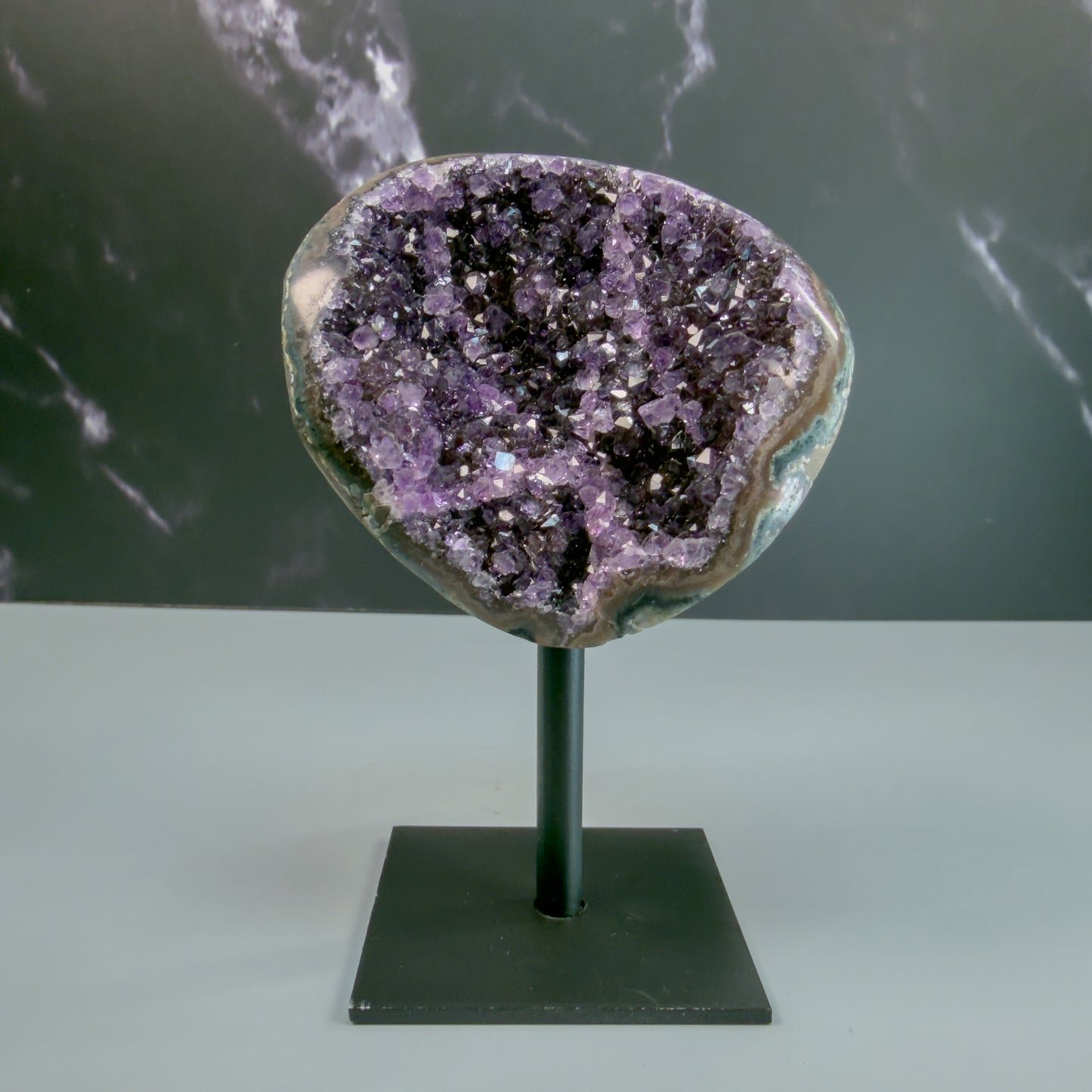 Amethyst On Stand – 100136