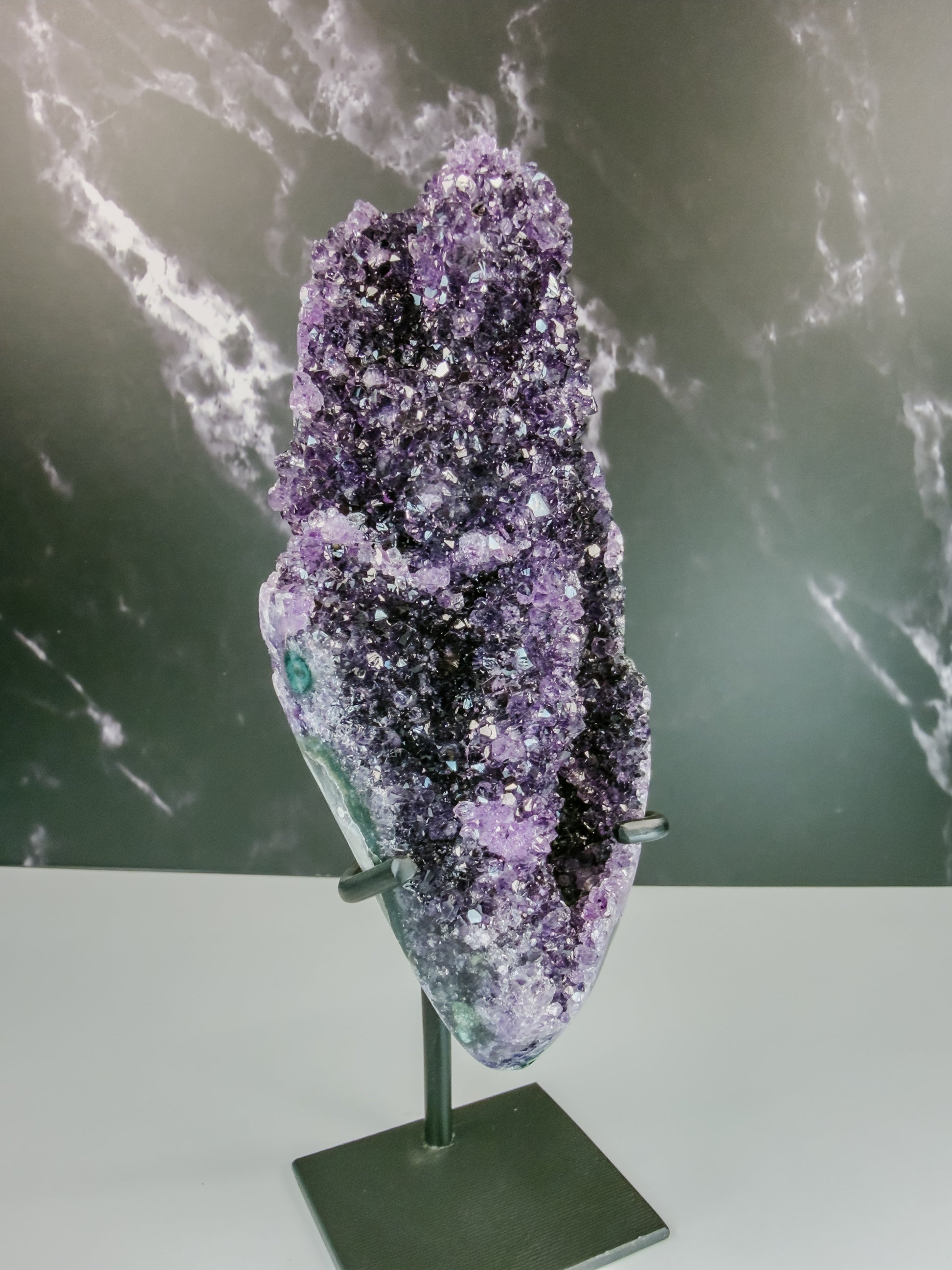 Amethyst On Stand – 100142 (3)