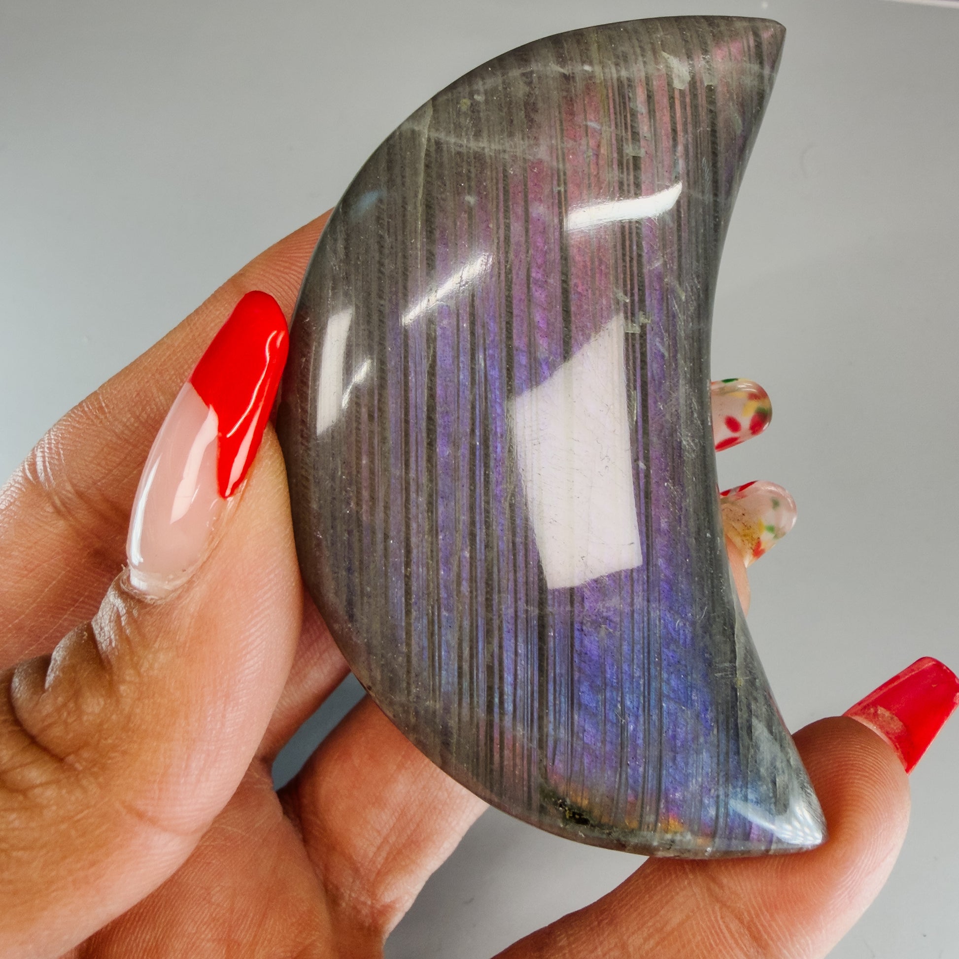 Labradorite Carving – 100193