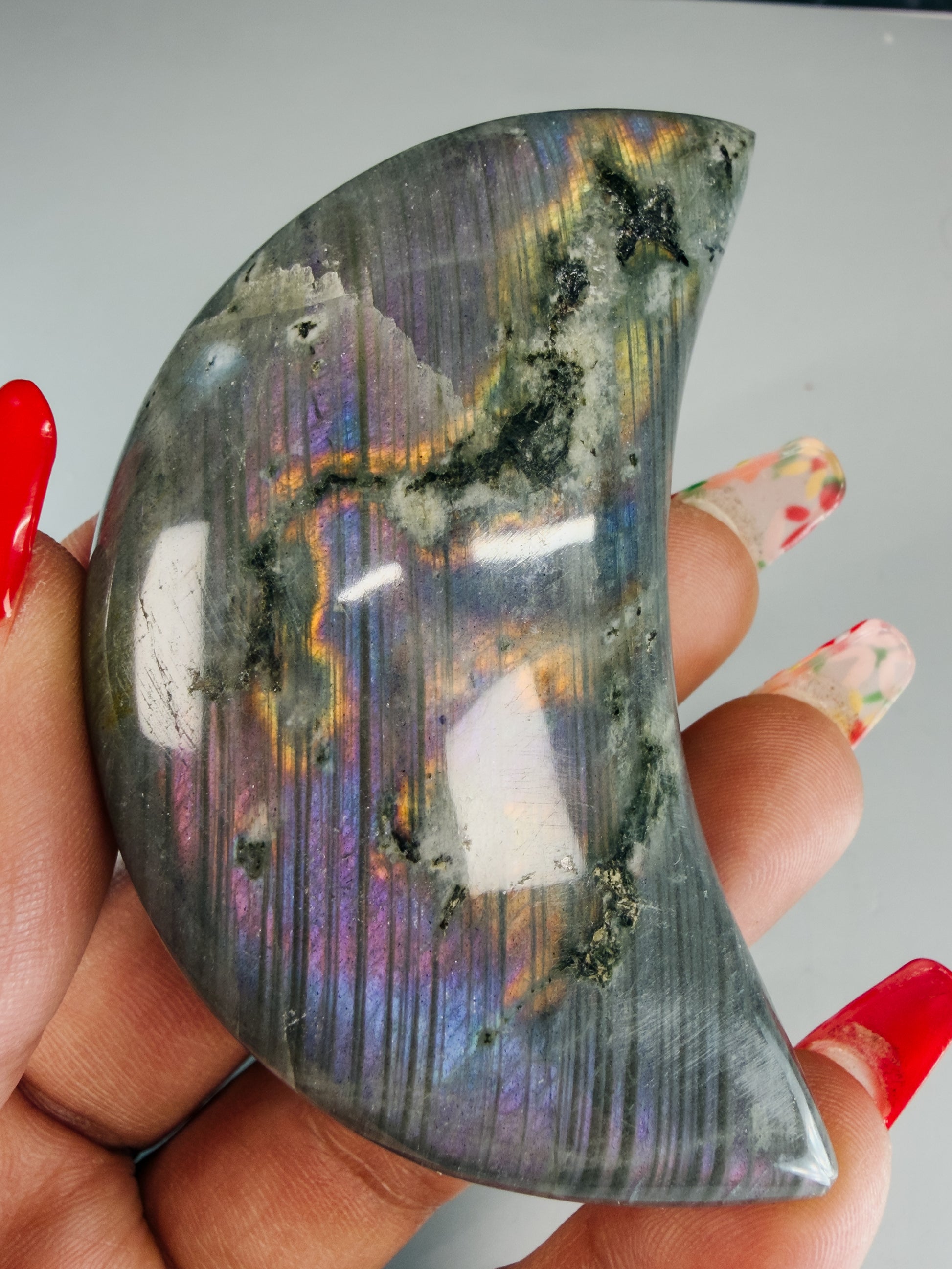 Labradorite Carving – 100193 (2)
