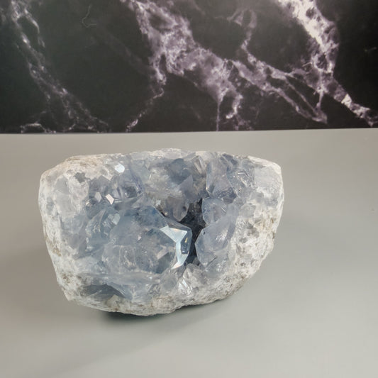 Celestite Raw – 100260