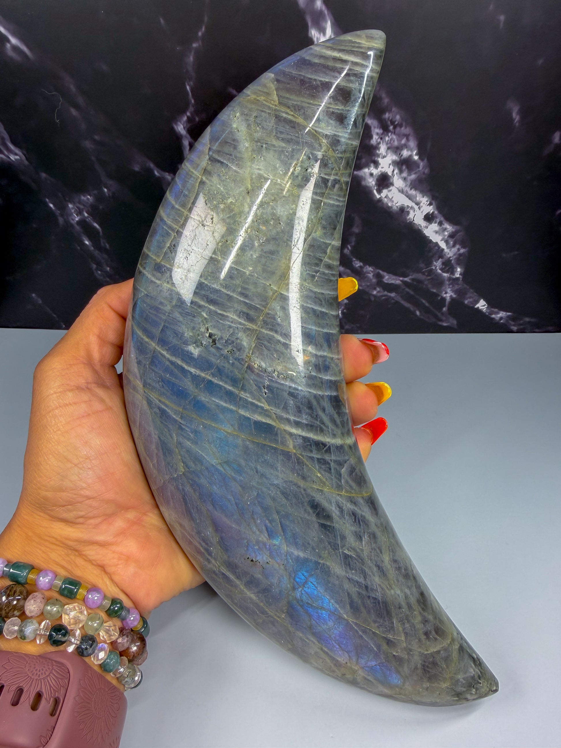 XL Labradorite Moon Carving – 100267 (3)