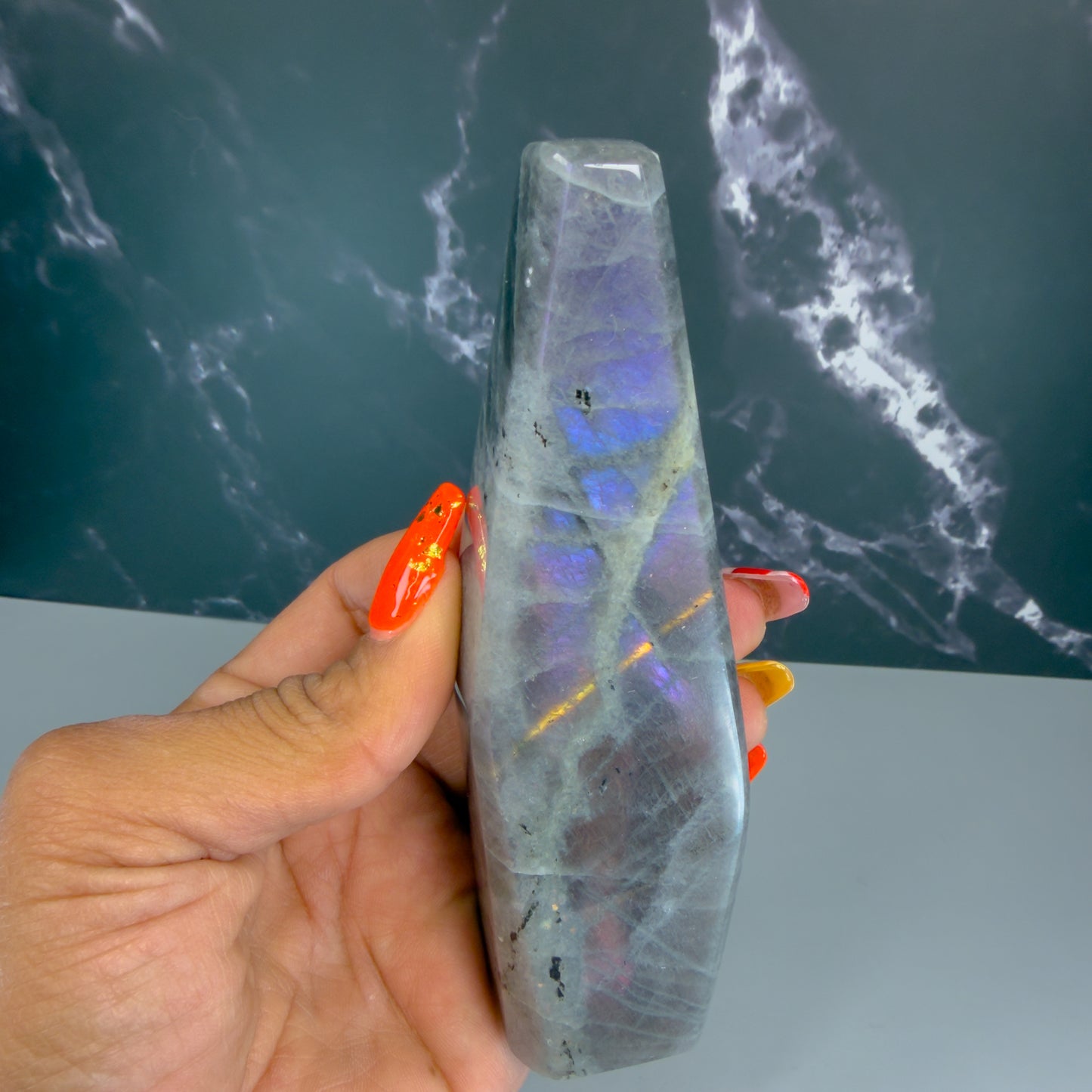 Labradorite Moon Carving – 100278