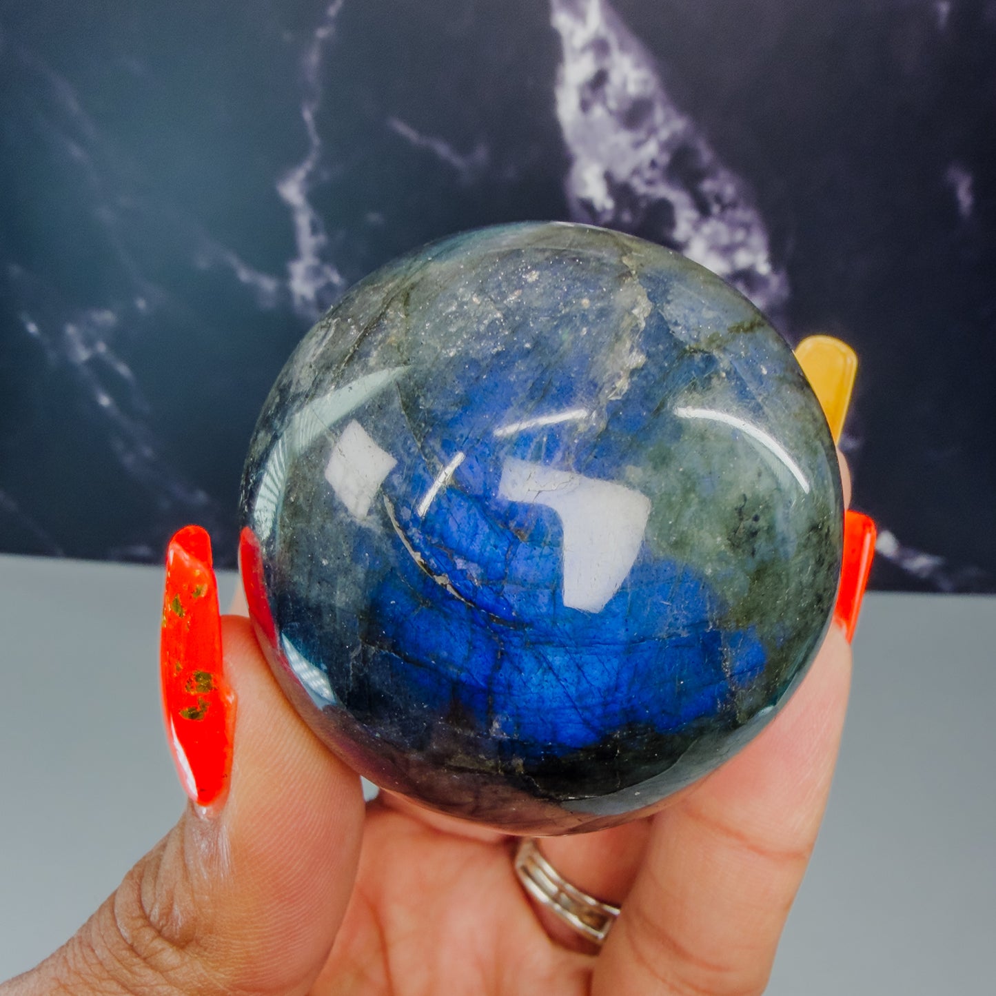 Labradorite Sphere – 100290